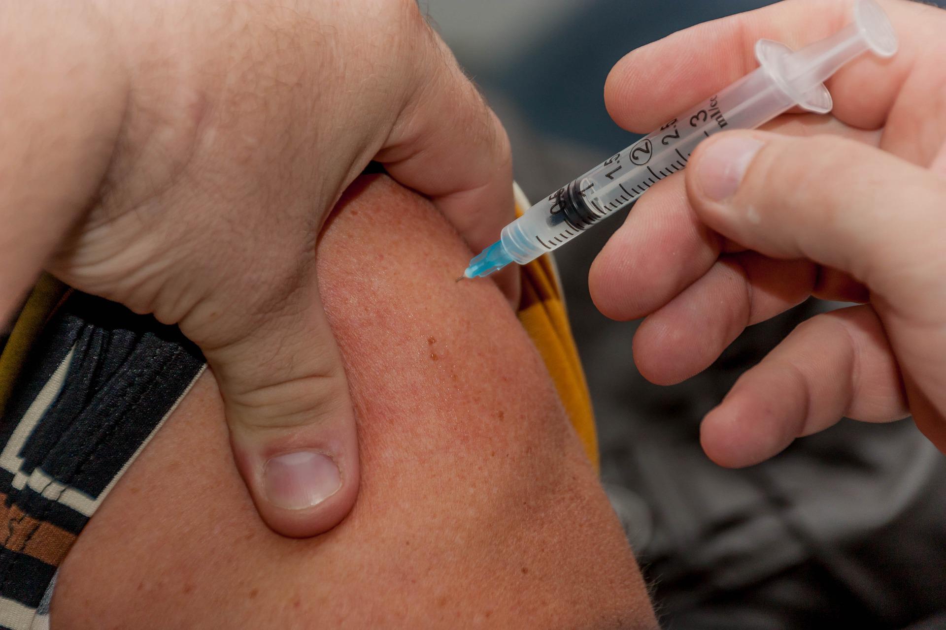 Vacina contra a Gripe com desconto para associados ao SESCON GF